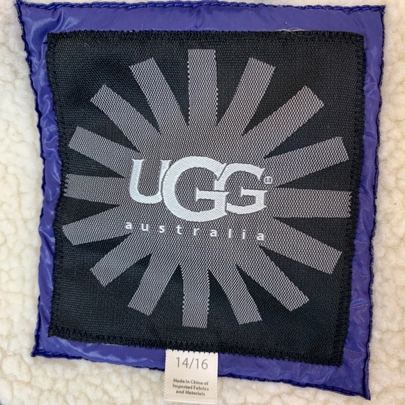 UGG purple jacket with hood kids 14/16 - Picture 10 of 11